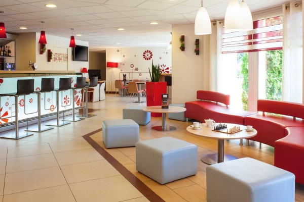 Hotel ibis Jouy-en-Josas Vélizy